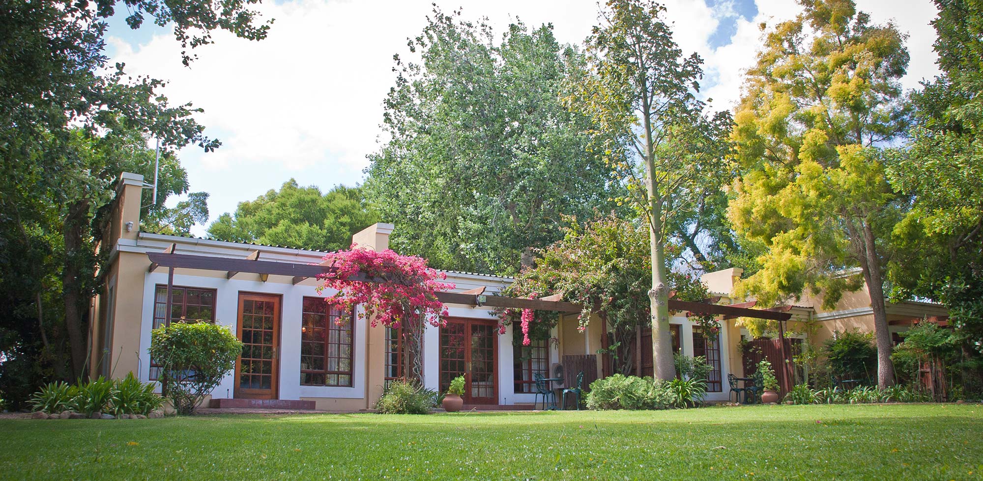 Willowbrook Country House, Somerset West